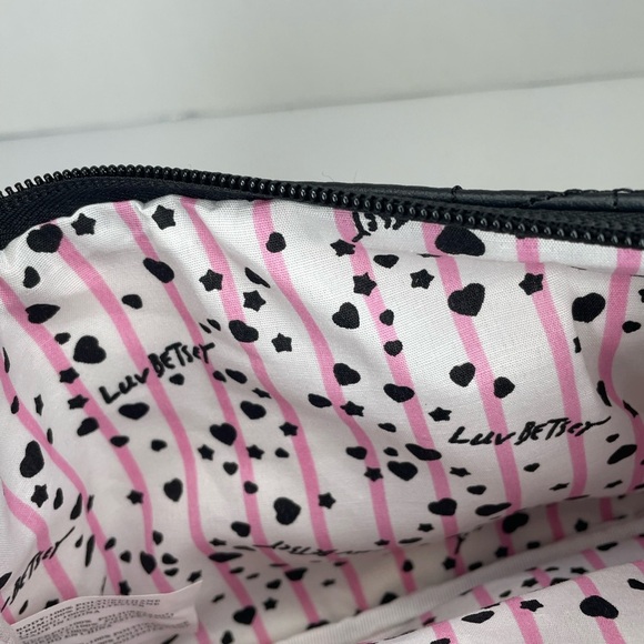 Luv Betsey Johnson Black Cat Embossed Wristlet with shoulder strap - Picture 6 of 9